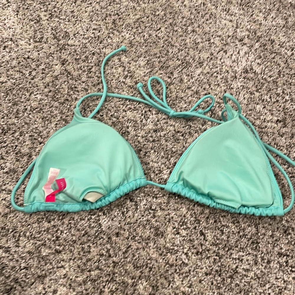 Victoria’s Secret Turquoise  Bikini Top size Large - Picture 2 of 4